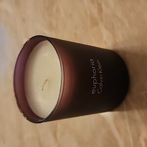 Calvin  Klein Euphoria 5.75 oz candle